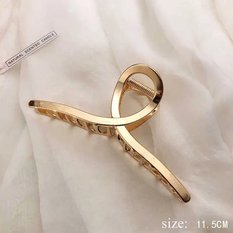 Women's Metal Hollow Out Geometric Hair Claw