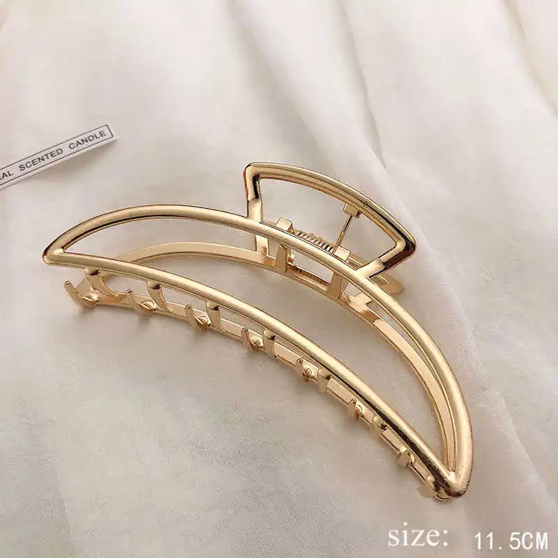 Women's Metal Hollow Out Geometric Hair Claw