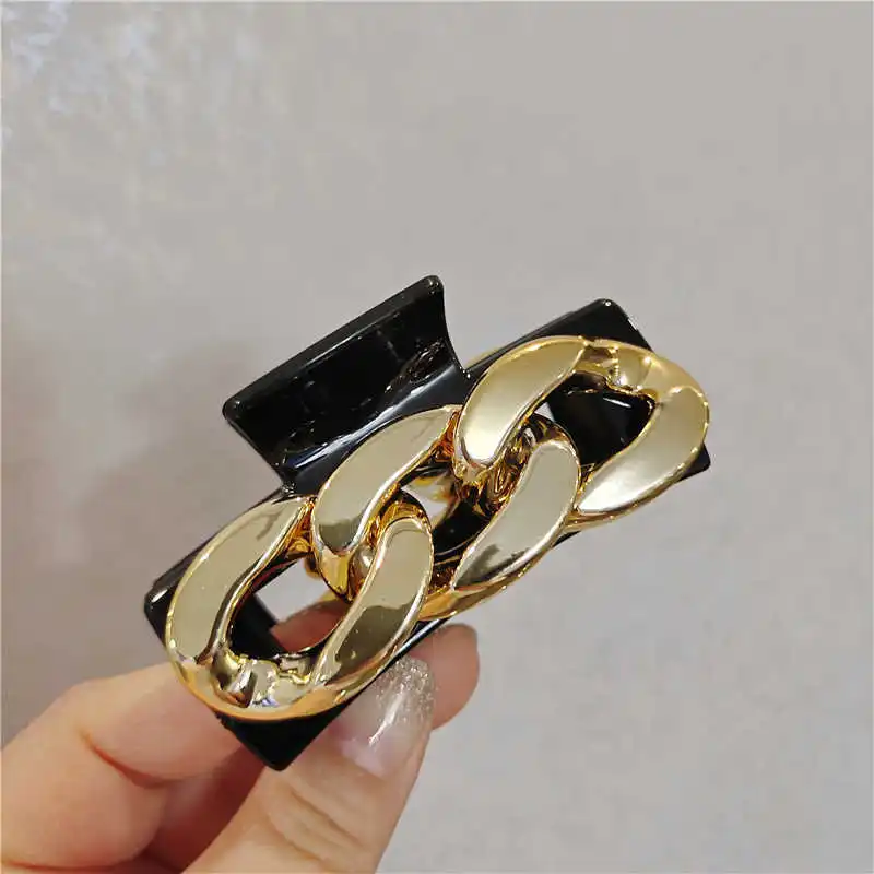 Metal Chain Hollow Out Hair Claw for Women