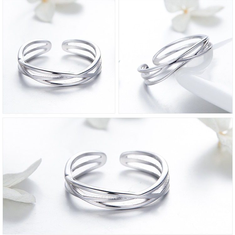 Women's Elegant Thin Silver Ring with Zirconia