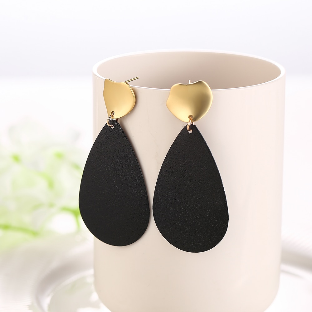 Women's Geometric Pattern Drop Earrings