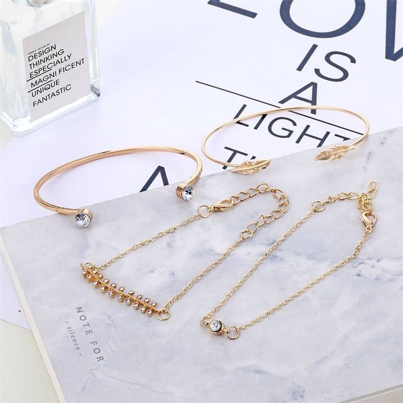 Women's Stylish Boho Bracelet 4 Pcs Set