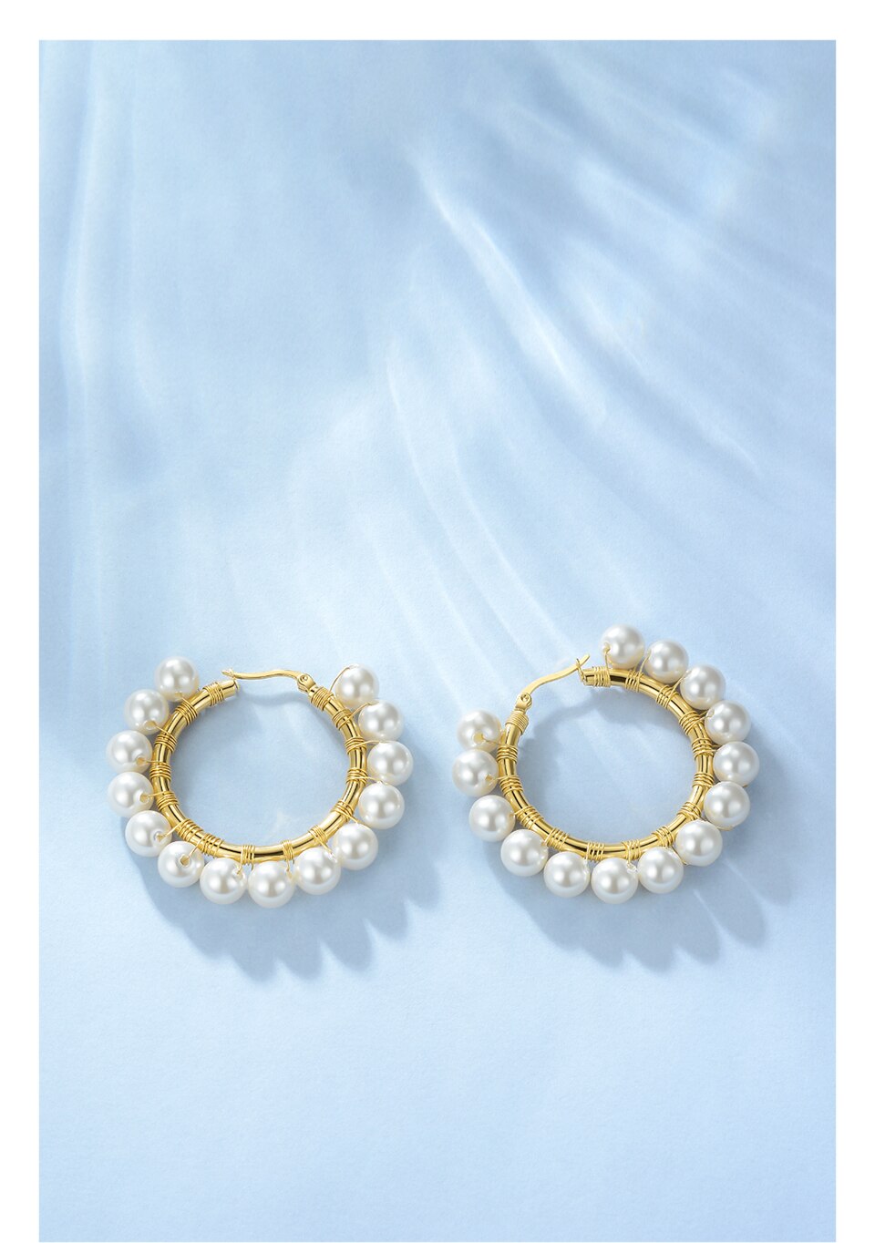 Women’s Elegant Pearls Hoop Earrings