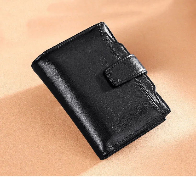 Women's Oil Wax Leather Wallet