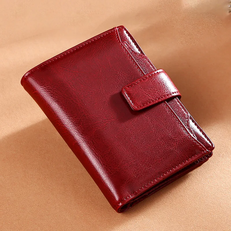 Women's Oil Wax Leather Wallet