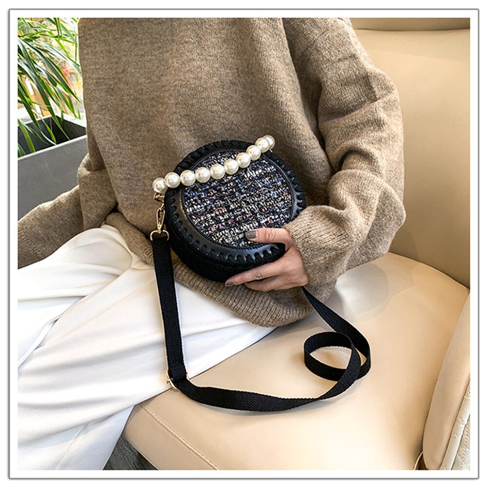 Women’s Elegant Woven Handbag