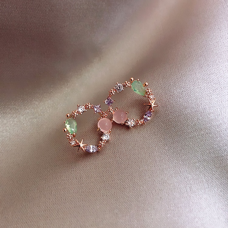 Women's Spring Air Stud Earrings