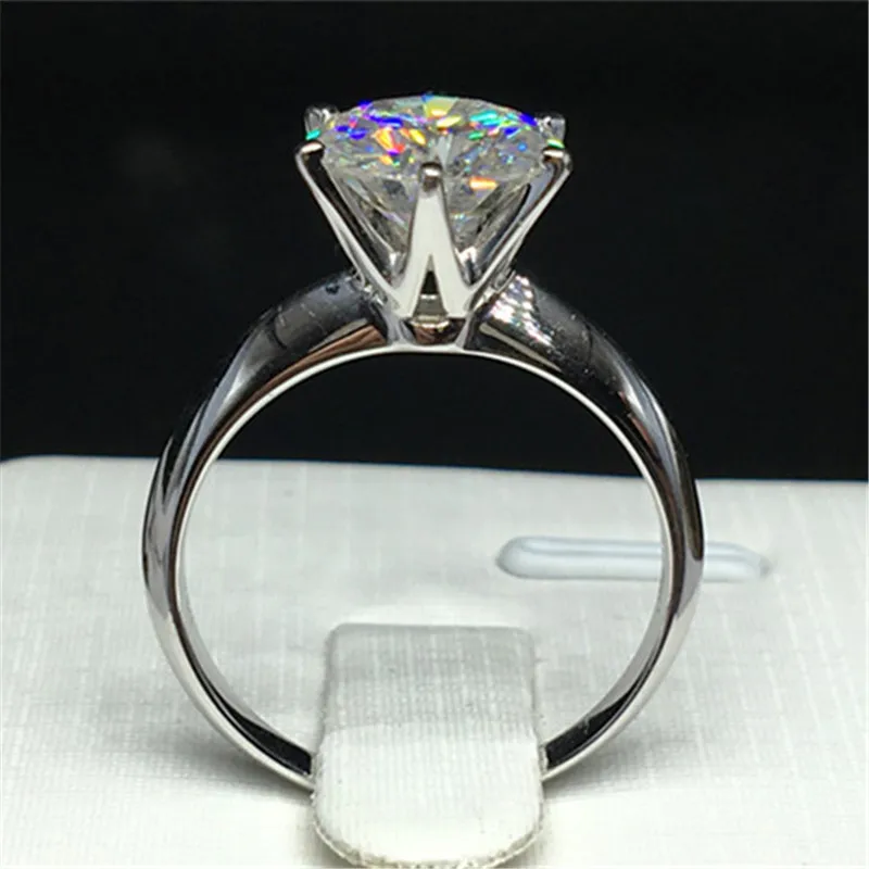 18K White Gold Ring for Women