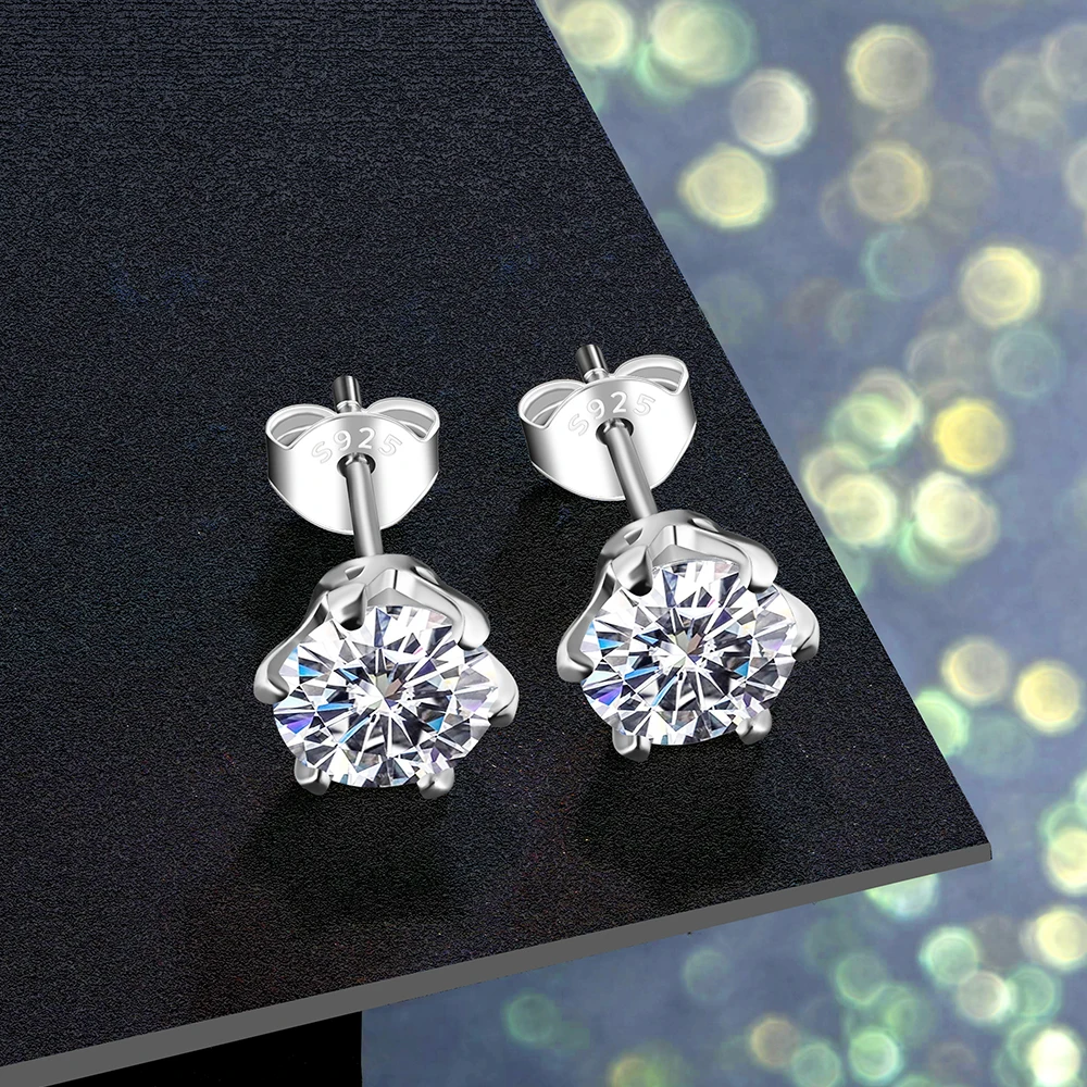 0.5 Carat Moissanite Gemstone Stud Earrings