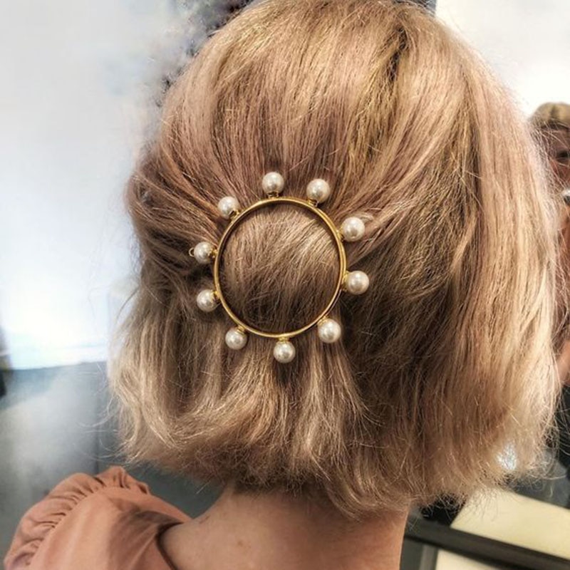 Women's Pearl Hair Clip